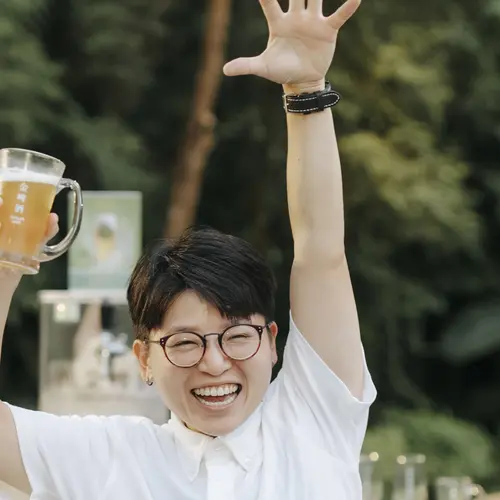 湧金啤酒營業窗口 Alyson 陳泓聿